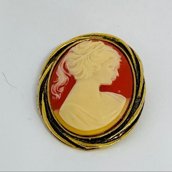 VINTAGE cameo brooch pendant gold tone - Picture 11 of 11
